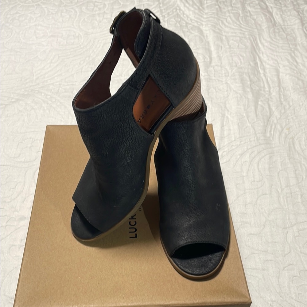 Lucky Brand Black Chunky Heeled Bootie size 6.5